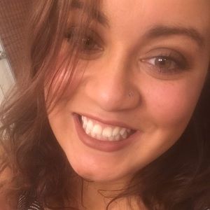 Meet your Posher, Tia-lynne